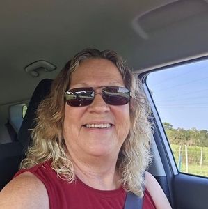 Meet your Posher, Caryn